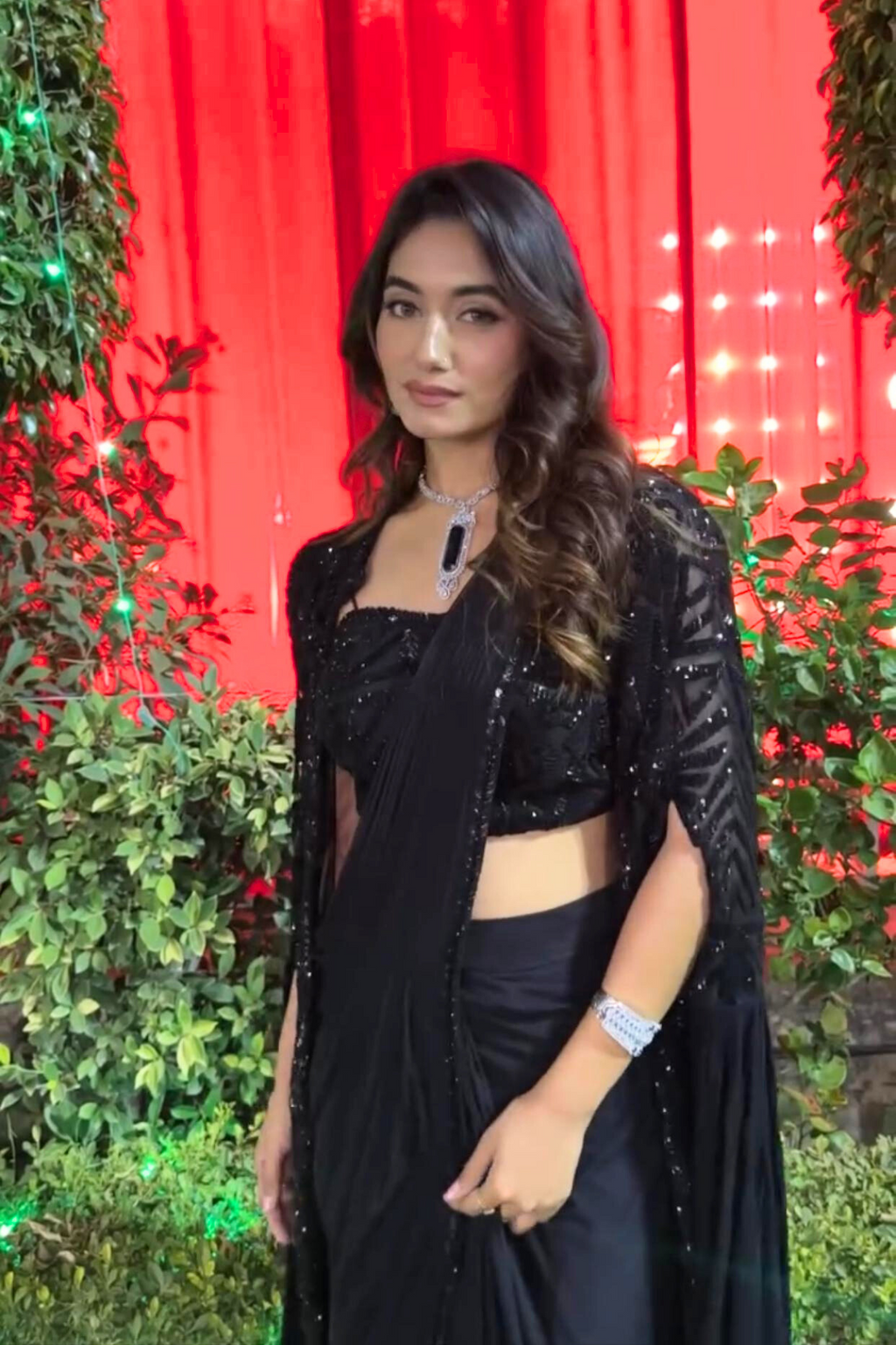 Saavi Drape Saree Set