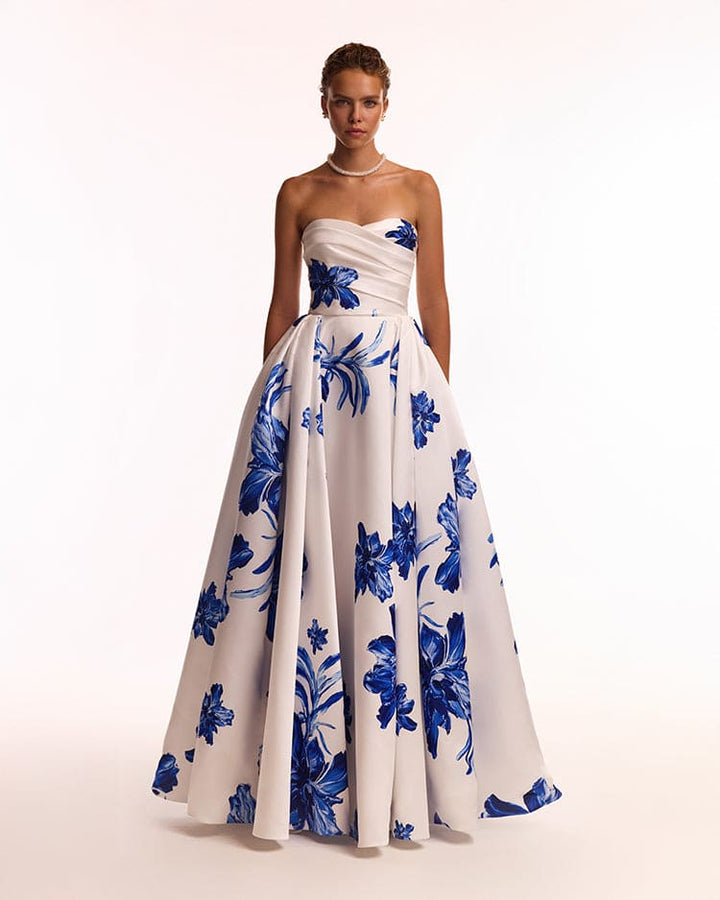 Summer Soirée White Sweetheart Maxi Dress