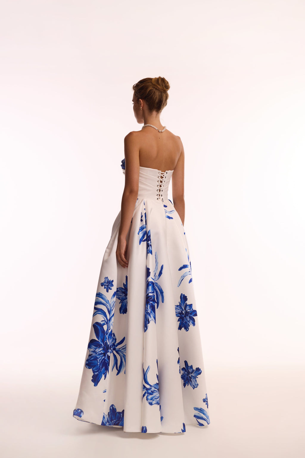 Summer Soirée White Sweetheart Maxi Dress