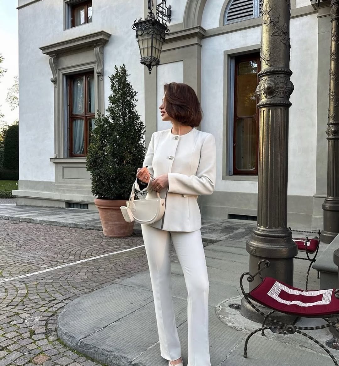 Aureon Blazer Set